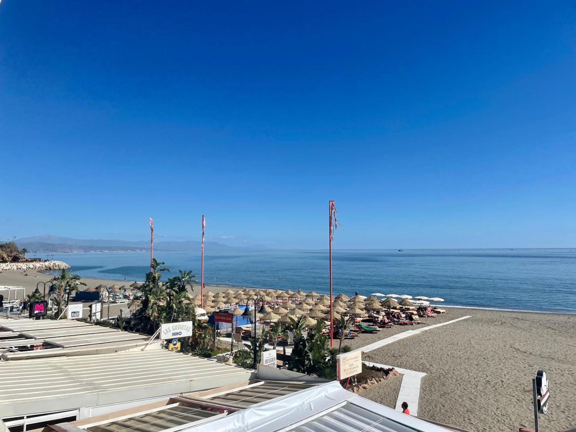Apartamento Calma Carihuela Beach - 10 Metros De La Playa Torremolinos Zewnętrze zdjęcie
