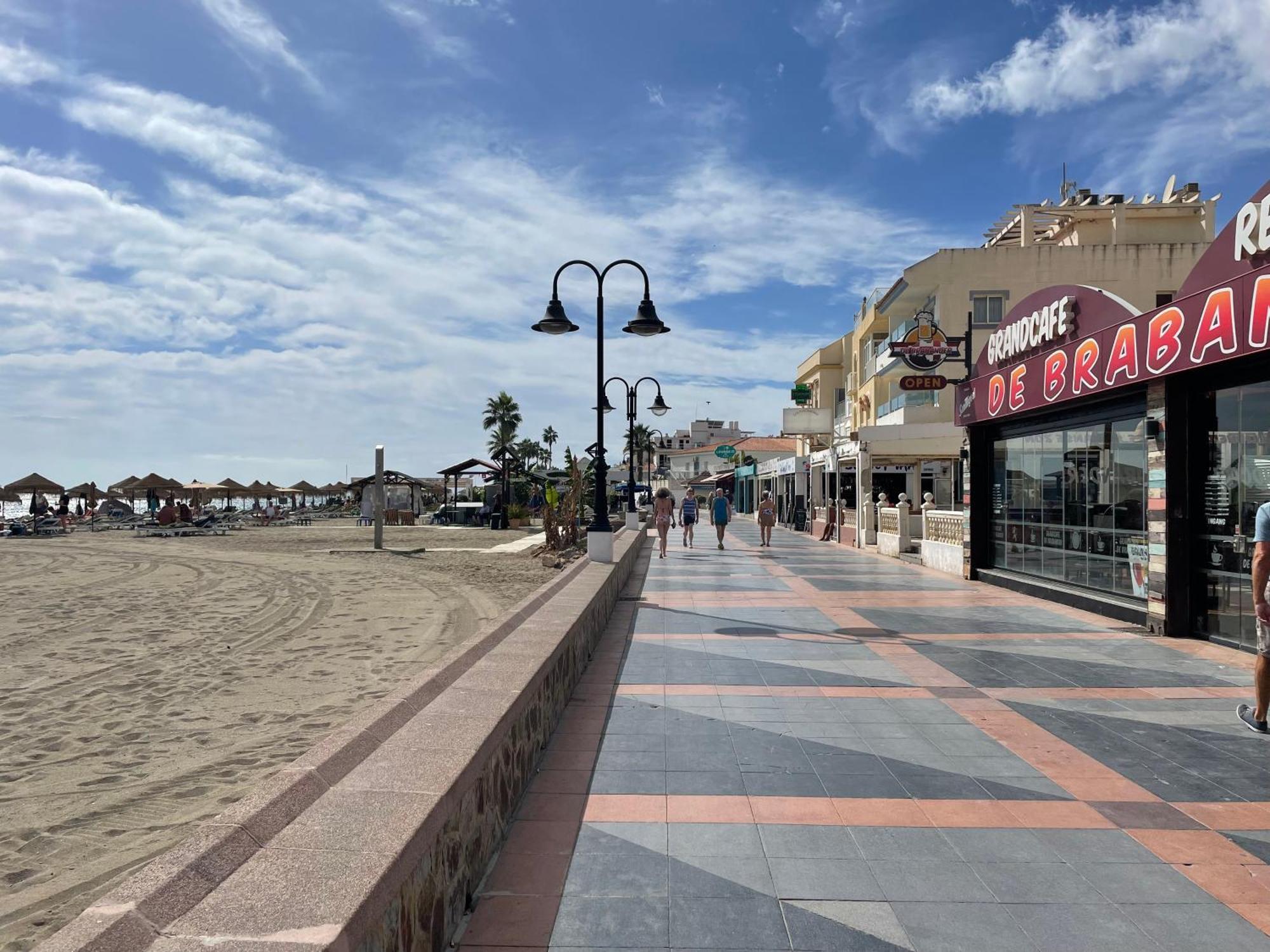Apartamento Calma Carihuela Beach - 10 Metros De La Playa Torremolinos Zewnętrze zdjęcie
